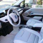 mengganti interior mobil